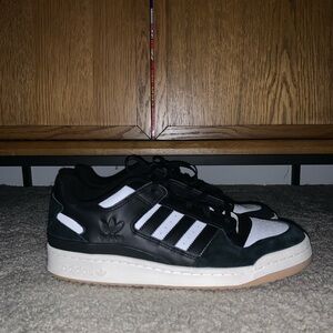 Adidas Forum Low CL Size 12